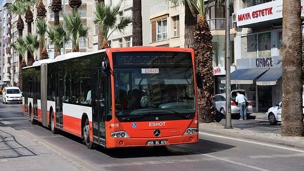 İzmir’de belediyeye ait toplu taşıma araçlarına ilk biniş ücreti 13 TL’ye yükseldi.