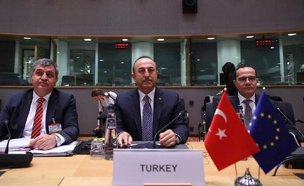 14. Türkiye'nin Hangi AB ülkesi ile siyasi ilişkileri daha iyidir?