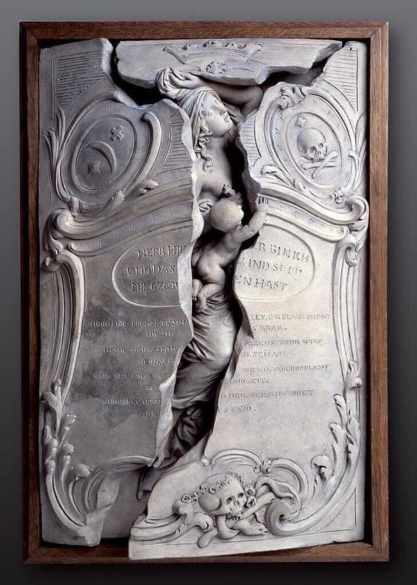 17. 1751'de doğum sırasında ölen Maria Magdalena Langhans'ın anısına yapılan anıt 👇