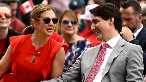 Trudeau, “Sophie ve ben, çok sayıda zorlu ve düşündürücü konuşmadan sonra ayrılma kararı aldığımızı paylaşmak istiyoruz..." şeklinde boşanma haberini duyurdu.