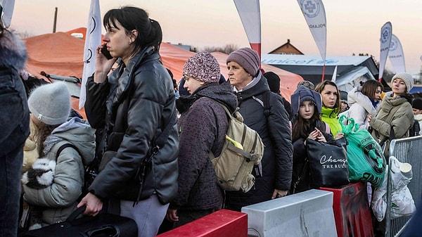 Rusya'nın Ukrayna'ya karşı 24 Şubat 2022 tarihinde başlattığı askeri operasyon sonrası ilk kez sığınma başvurusu yapan Ukraynalıların sayısında artış olmuştu ve başvuru sayısı 12 bin 190'a yükselmişti.