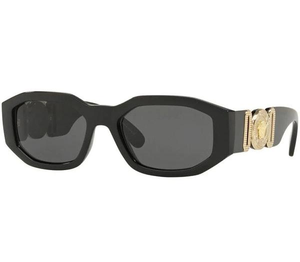 5. Versace Siyah Güneş Gözlüğü