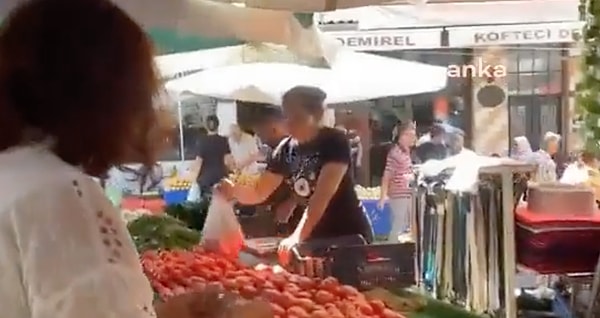 Aydın Kadın Kolu Başkanı Ayşe Özdemir, proje kapsamında pazarları ziyaret etti.