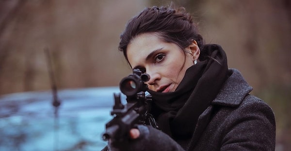 The Leading Lady in "Söz"