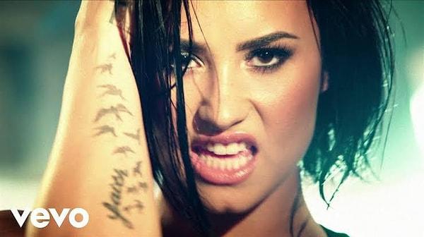 Demi Lovato – Confident