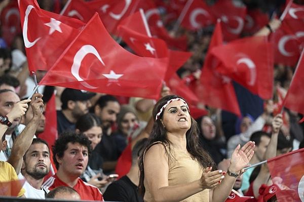 İstanbul'da düzenlenen FIBA Olimpiyat Ön Eleme Turnuvası finalinde A Milli Takım Sinan Erdem Spor Salonu'nda Hırvatistan'la karşılaştı.