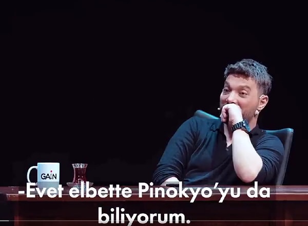 Sophia'ya yöneltilen insani duygulara sahip olup olmadığı ve Pinokyo masalı sorusuna verdiği yanıt çok çarpıcı oldu. Ancak yanıtın içindeki insani duygulara yönelik ithamlarına da Oğuzhan Uğur'un verdiği karşılık daha çok dikkat çekti.