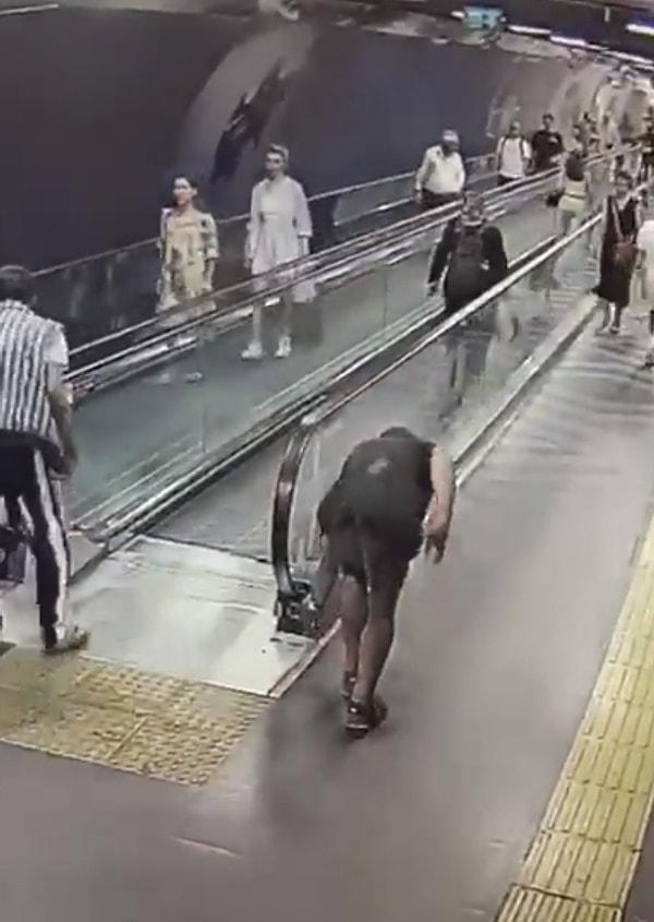 Bu sefer ise metroya sabotaj düzenlendi. İki kişi, İstanbul’daki Gayrettepe metrosunda bulunan yürüyen merdivenlerin düğmelerini kapattı.