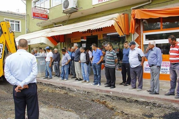 Ülkece 'Milli sporumuz' olarak nitelendirdiğimiz iş makinesi izlemeye neden bayıldığımızı hiç merak etmiş miydiniz?