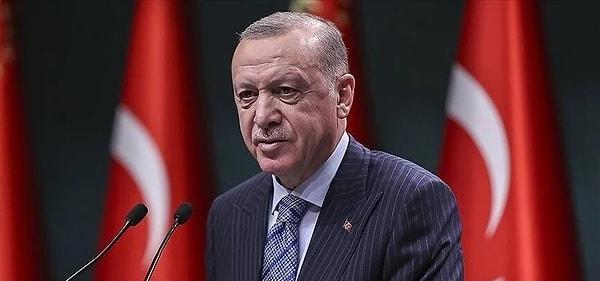 "20 Eylül'de Erdoğan devleti teslim ettikten sonra 3. Dünya Savaşı çıkacak. 29 Ekim 2023'te 'Kayaların Oğlu' denilen kişi devletin başına geçecek."