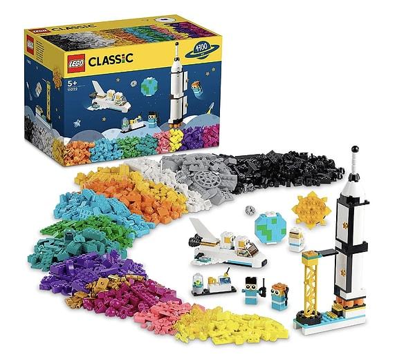 19. LEGO Classic Uzay Görevi 11022-5 Yaş ve Üzeri için 10 Mini Uzay Modeli İçeren Oyuncak Yapım Seti (1700 Parça)