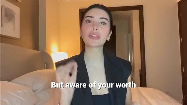 Bahsi geçen YouTuber da yurtdışında epey popüler ve sık sık kadınlara kendi değerlerini bilmeleri hakkında aynı türde tavsiyelerde bulunuyor.
