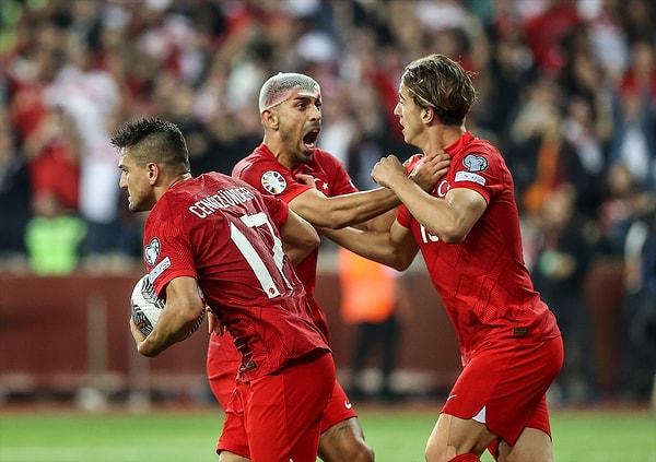 Ermenistan 49. Dakikada Artak Dashyan ile 1-0 öne geçmiş, A Milli Takımımızın golü de 88. Dakikada ilk milli maçına çıkan Bertuğ Yıldırım’dan geldi.