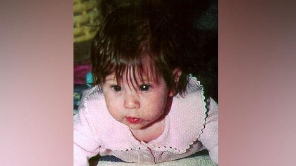 4. 24 Kasım 1997 tarihinde, 5 aylık Sabrina Aisenberg'in evinden kaybolduğu bildirildi. O gece, ailesi, uyumadan önce Sabrina'yı beşiğine koydu ve uyumaya gittiler.