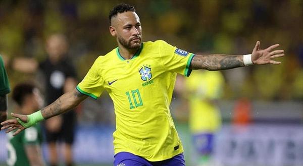 Brezilya'da atılan 5 golün 2'si efsane isim Neymar'a aitti. Neymar, iki golüyle Milli Takım'daki 78. ve 79. gollerini atmış oldu.