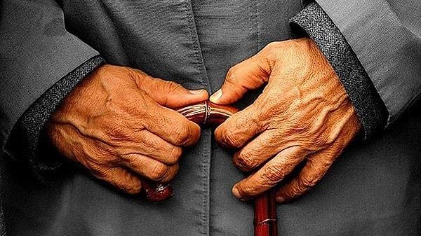 Dorian Therapeutics ve Senolytic Therapeutics gibi firmalar yaşlanmayı yavaşlatma ve yaşla ilişkili rahatsızlıkları azaltma potansiyeli olan tedaviler üzerinde çalışıyorlar.