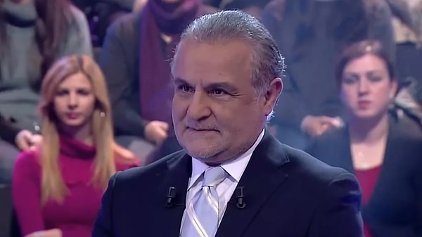 Zeybek, “Yatan hastalarda genellikle yaralar çıkar, zayıflama olur. Ama Kenan Işık bıraktığımız gibi. Çok iyi bakılıyor. Böyle hafızalarda kaldığı gibi. Ailesi tarafından çok iyi bakılıyor” dedi.