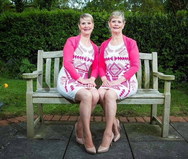 İngiltere'de yaşayan 69 yaşındaki Rosey Coles ve Kathy Heffernan ikiz kardeşlerle tanışın: Birbirlerine o kadar çok benziyorlar ki son 23 yıldır aynı kıyafetleri paylaşıyorlar.