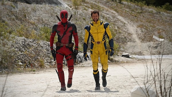 Deadpool 3 filmi için ilginç bir diğer gelişme, Hugh Jackman'ın filmde Wolverine rolünü yineleyecek olmasıydı.