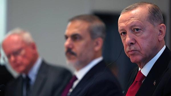 Bahçeli'nin ittifak ortağı Cumhurbaşkanı Recep Tayyip Erdoğan da önceki gün "Avrupa Birliği ile gerekirse yolları ayırabiliriz" demişti.