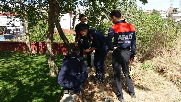 Olay hakkında konuşan Destegül Mercan, “Dün ve bugün koku vardı. Tanınmayan bir kokuydu, çok kötüydü. Bilinmeyen bir koku. Şimdiye kadar almadığım bir koku. Dün fark ettim, rahatsız edici. İnşallah temizlerler” dedi.