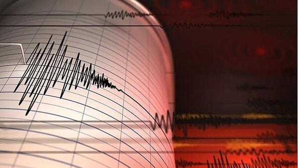 Saat 17:43’te meydana gelen 4.2 büyüklüğündeki depremin derinliği 7 km olarak açıklandı.