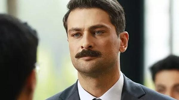 Oyuncu Onur Tuna, yönetmenliğini Levent Onan'ın üstlendiği "Son Yemek" adlı filmde Mustafa Kemal Atatürk rolünü üstlenmişti.