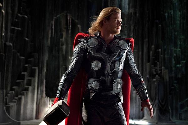 Chris Hemsworth'ün başrolünde yer aldığı ilk Thor filmi 2011’de gösterime girerek Marvel Sinematik Evreni'nin en popüler serilerinden biri haline geldi.