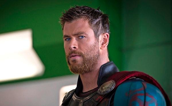 Serinin ikinci filminden sonra yaşadığı düşüş, Taika Waititi'nin üçüncü film olan "Thor: Ragnarok" filmiyle tersine döndü.