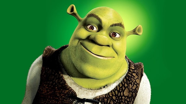 Oyuncuları Shrek ve Hulk karakterlerine benzeten yeşil boya sorunuyla ilgili yapılan paylaşımlar da dikkatlerden kaçmadı.