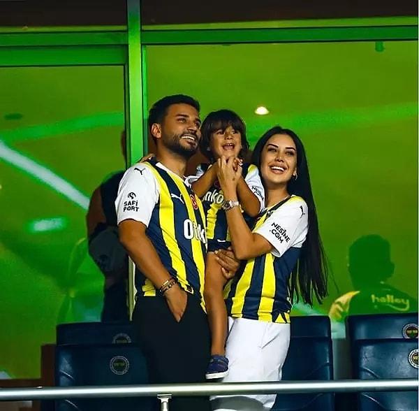 Hatırlanacağı gibi Dilan Polat Şirketler Grubu, Fenerbahçe Opet Kadın Voleybol Takımına sponsor olmuştu. Polat, sponsporluk anlaşması sonrasında ‘haylimdi’ ifadelerini kullanmıştı.