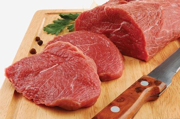 4. Sıra kırmızı ete geldi! Kırmızı eti nasıl doğrarsın?
