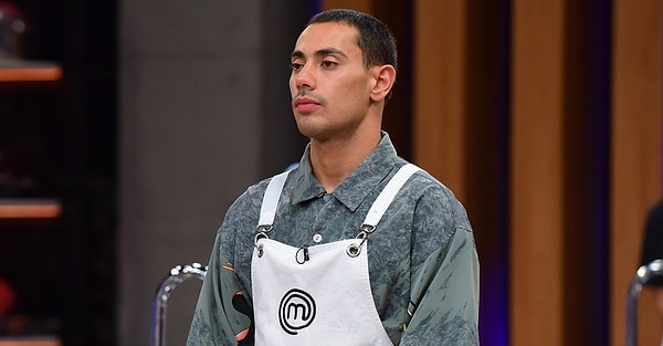 MasterChef 2021 yarışmacılarından Mert, Dilara'nın potaya gideceği elemede kendi ismini söyleyerek kendini potaya göndermişti.