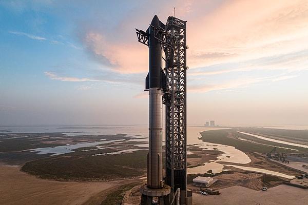 Bu projede Elon Musk'ın kurduğu SpaceX’in Starship roketleri önemli bir rol oynayacak.