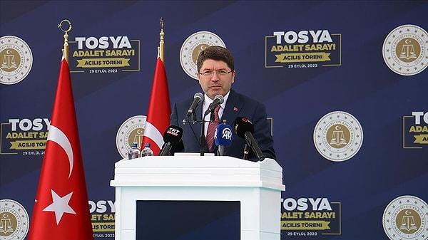 Adalet Bakanı Yılmaz Tunç, Gölbaşı Hakimevi'nde Ankara temsilcileriyle bir araya gelerek gündeme ilişkin soruları yanıtladı.