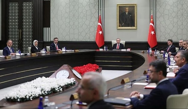 Cumhurbaşkanlığı Kabinesi, Cumhurbaşkanı Recep Tayyip Erdoğan başkanlığında yarın Beştepe'de toplanacak.