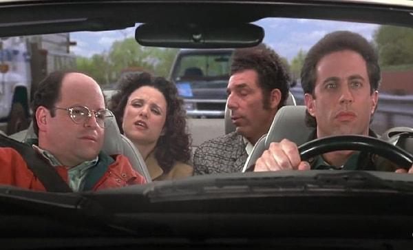 Seinfeld, “Senin için sonla ilgili küçük bir sırrım var. Ama bunu gerçekten söyleyemem çünkü bu bir sır.