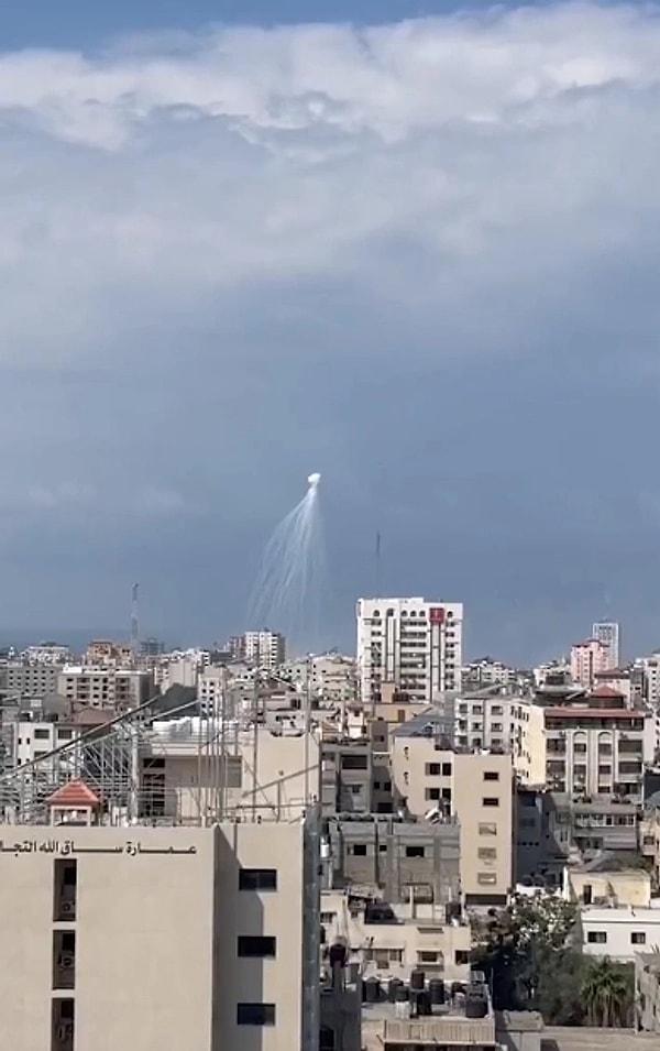 Filistin Dışişleri Bakanlığı, İsrail'in Gazze Şeridi'nde nüfusun yoğun olduğu bölgelere düzenlediği saldırılarda fosfor bombası kullandığını açıkladı.