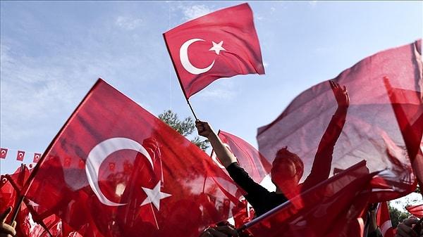 29 Ekim 1923'te Türkiye Büyük Millet Meclisi tarafından ilan edilen Cumhuriyet, her yıl coşkuyla kutlanıyor bildiğiniz gibi.