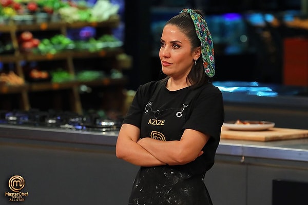 MasterChef'te geçtiğimiz hafta elenen isim Azize oldu.