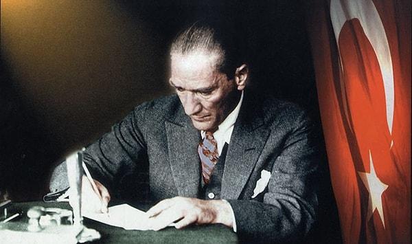 Gazi Mustafa Kemal Atatürk, en büyük eserim dediği Cumhuriyet'in kuruluş yıl dönümlerine hep çok önem verdi. Belki de bu yüzden 1938 yılındaki kutlamalara katılamamak onu derinden yaraladı.