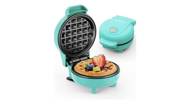 4. Blazant - Mini Waffle Makinesi