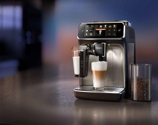 1. Philips EP5447/90 Tam Otomatik Kahve ve Espresso Makinesi
