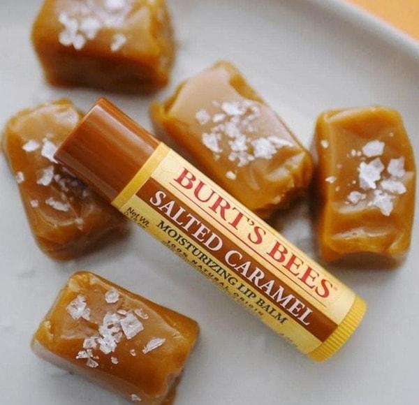 4. Burt's Bees Salted Caramel Dudak Bakım Kremi