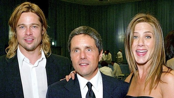 Brad Pitt's production company, Plan B Entertainment, is also among those chasing after Spears. Here's a bit of gossip: Pitt once founded this company with Jennifer Aniston. Of course, Aniston is not part of the management now.