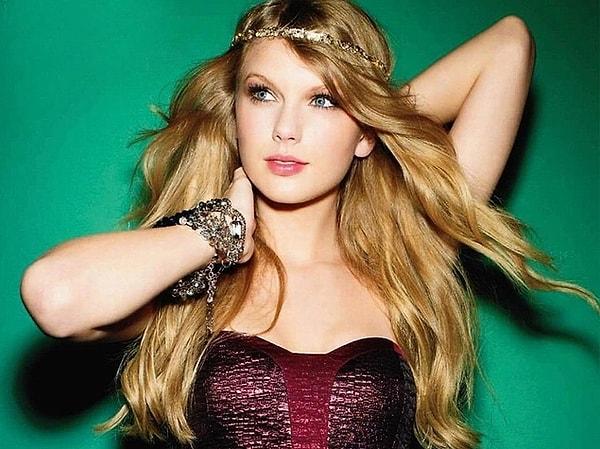 10. Taylor Swift, geçtiğimiz günlerde Brezilya'da bir konser verdi. Konserde bir hayranı kalp krizi geçirip hayatını kaybetti. Aşırı sıcaklardan dolayı yaşanan trajedi sonrası Taylor Swift, bazı açıklamalarda bulundu.