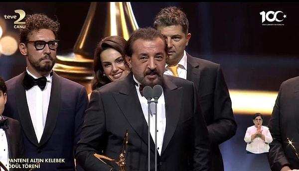 Mehmet Şef'in Somer Şef'le uğraşması, Danilo Şef'in duygusal konuşması derken programın yapımcısı İrem Kanan aldı mikrofonu.