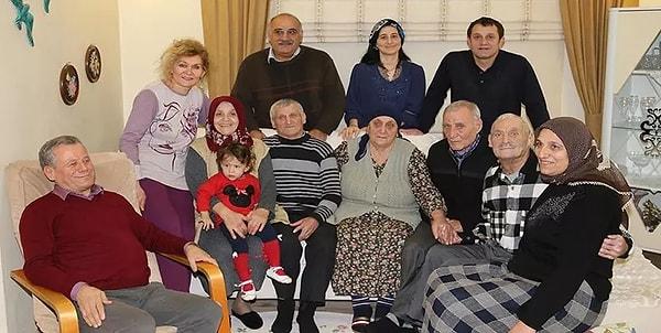 MEB, ortaokul ve liselerde "Türk Sosyal Hayatında Aile" adlı bir dersin seçmeli ders kapsamına alındığını ve 72 saatlik bu dersin müfredatının hazırlandığını duyurdu.