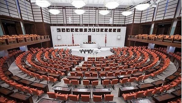 CHP Ulaştırma ve Altyapı Bakanlığı’ndan Sorumlu Genel Başkan Yardımcısı ve Sivas Milletvekili Ulaş Karasu, 'DHMİ'de torpil' iddiasını meclis gündemine taşıdı.