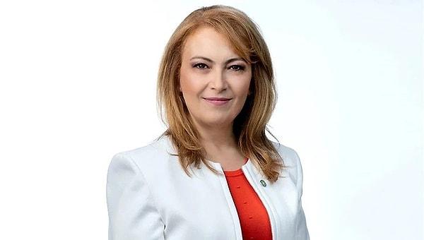 İYİ Parti İstanbul Milletvekili Ayşe Sibel Yanıkömeroğlu, partisinden istifa ettiğini duyurdu.